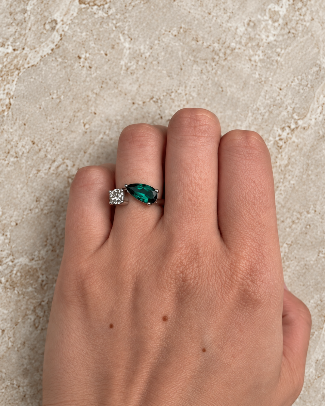 Anillo Girona