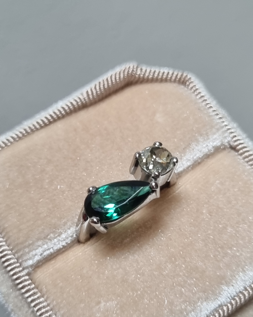 Anillo Girona