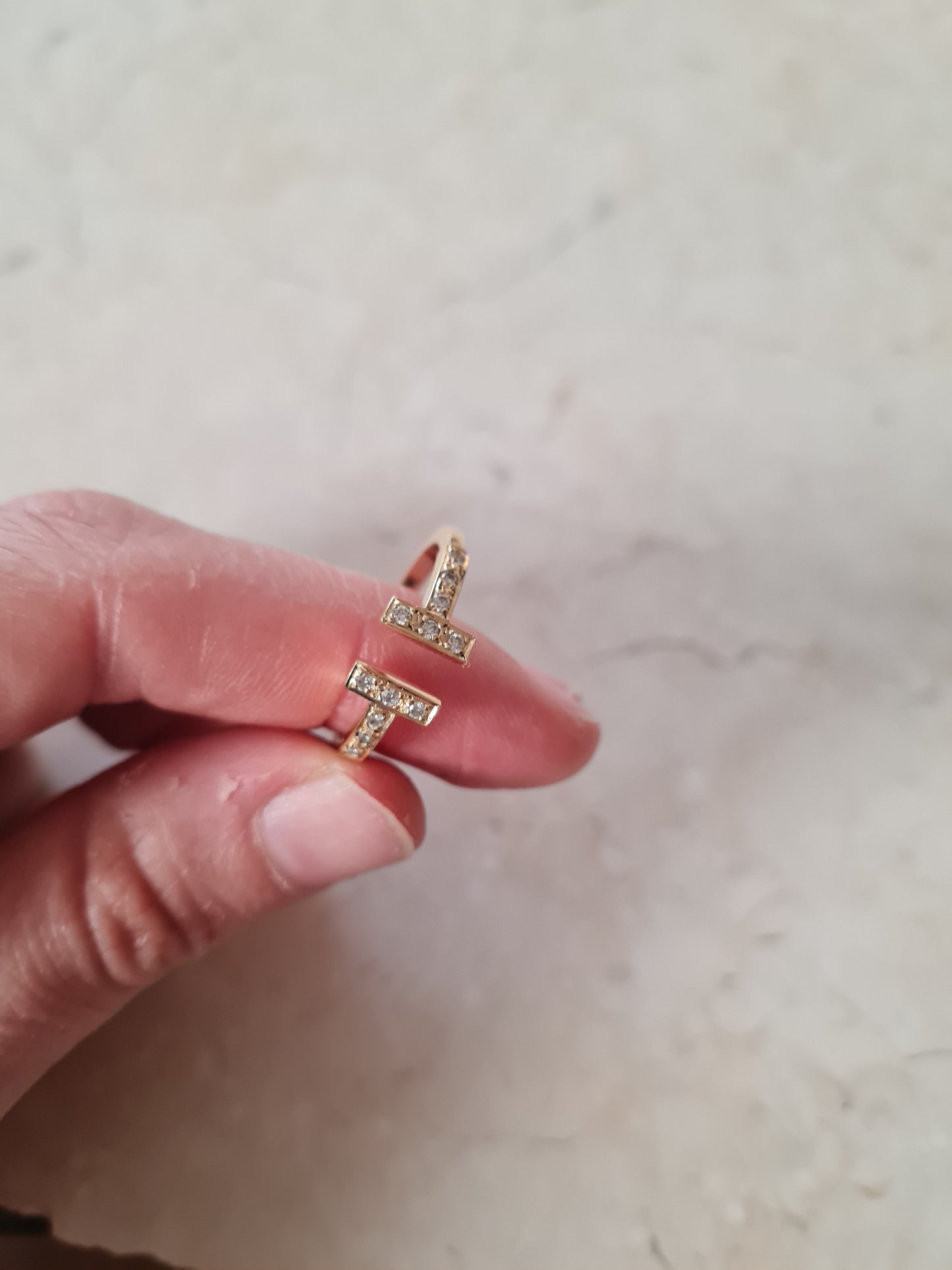 Anillo T